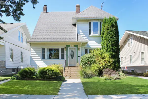 112 Hayes Avenue, Port Clinton, OH 43452