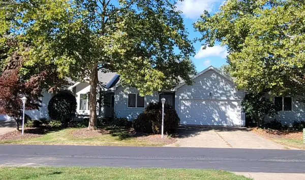 813 Elizabeth Drive, Huron, OH 44839
