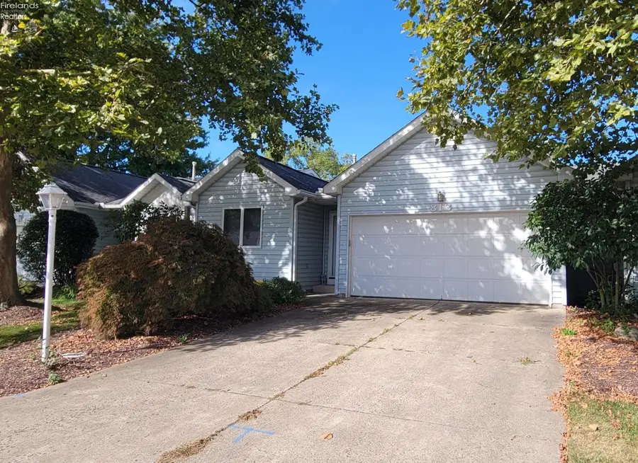 813 Elizabeth Drive, Huron, OH 44839 - #2