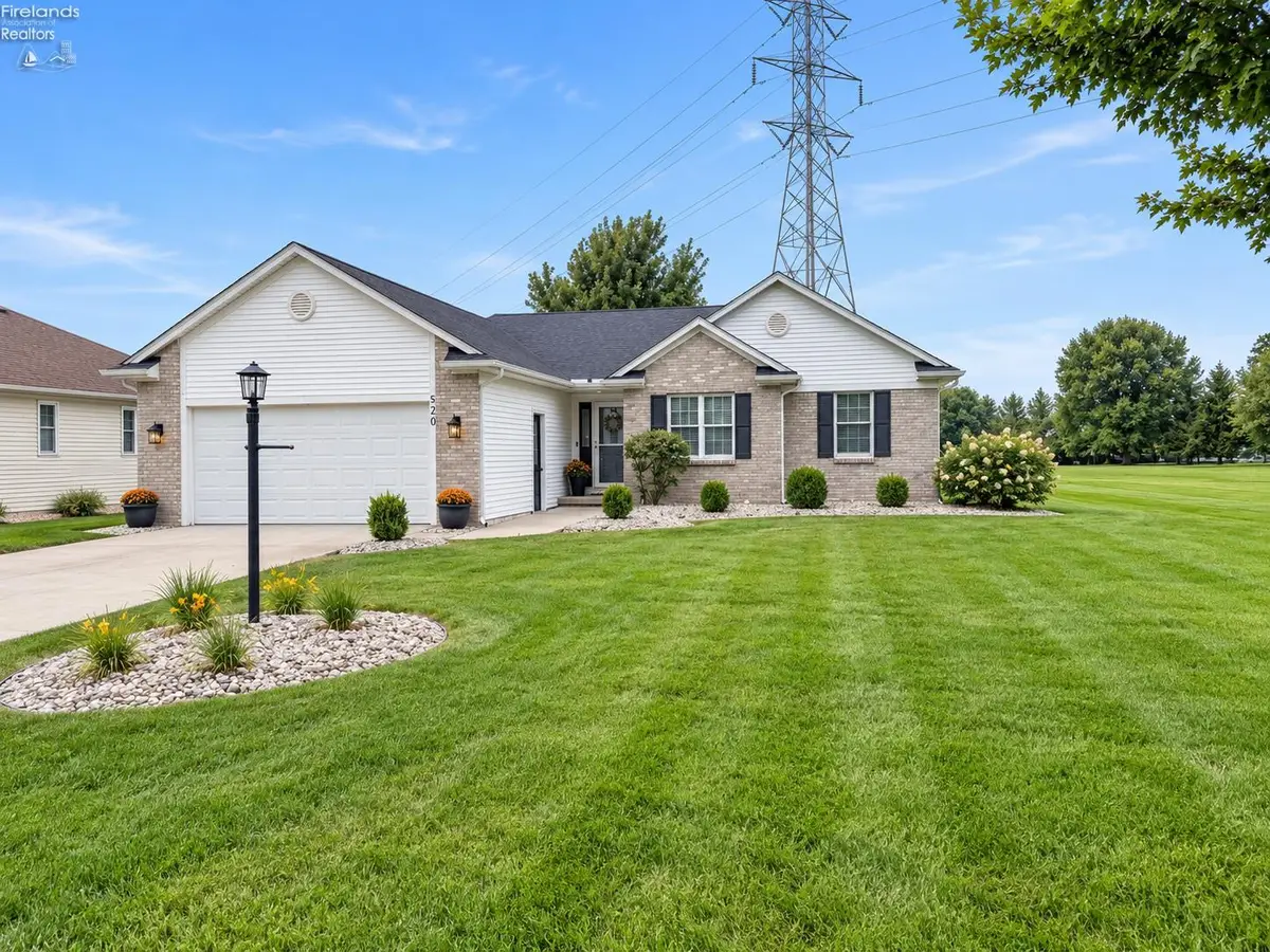 520 E Park Street, Oak Harbor, OH 43449 - #1