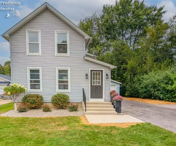 909 Main Street, Huron, OH 44839
