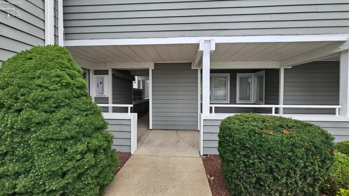 87 Marina Point, Sandusky, OH 44870 - #1