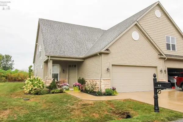 2969 S Waterside Court, Marblehead, OH 43440
