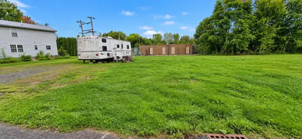 3 Buckeye, New London, OH 44851