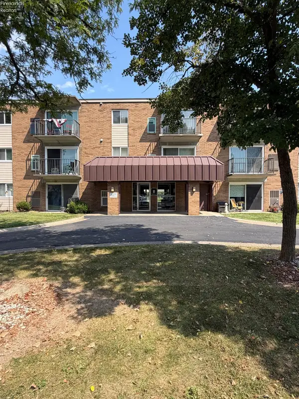 1315 Lake Wilmer, Sandusky, OH 44870
