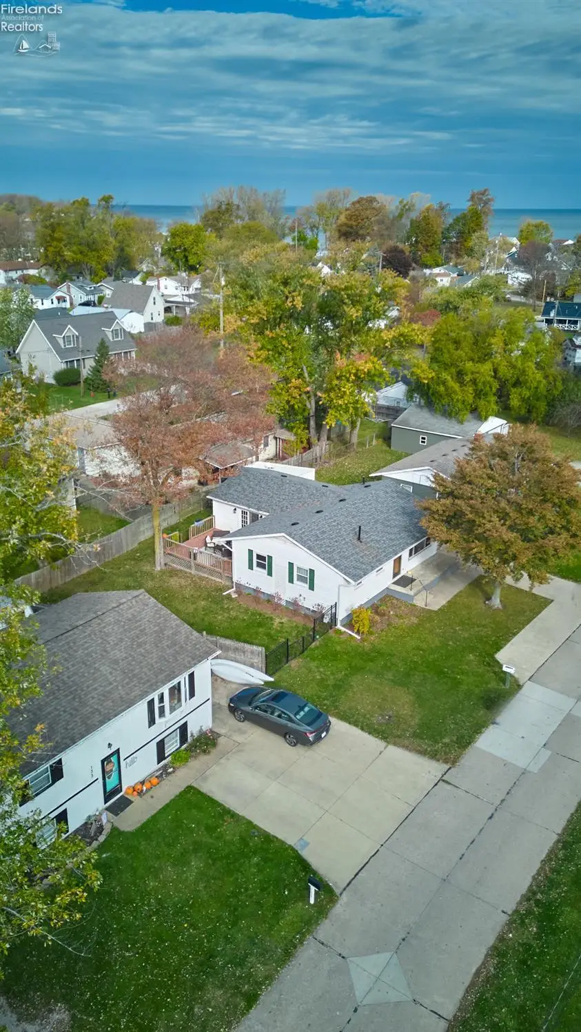 133 Richland Avenue, Huron, OH 44839 - #2