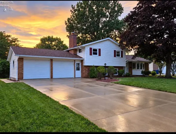 68 Pearl Drive, Shelby, OH 44875
