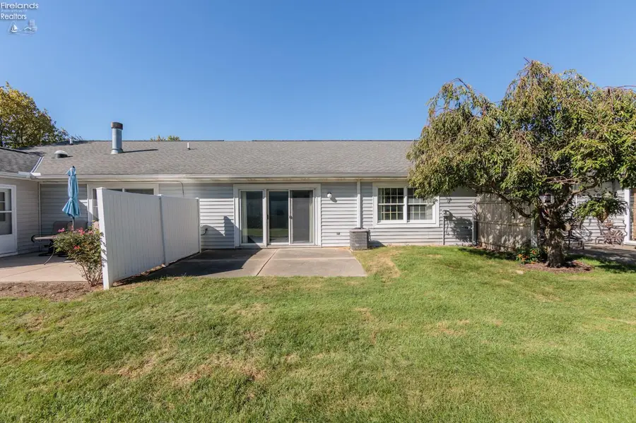 2310 Westwind Drive, Sandusky, OH 44870 - #3