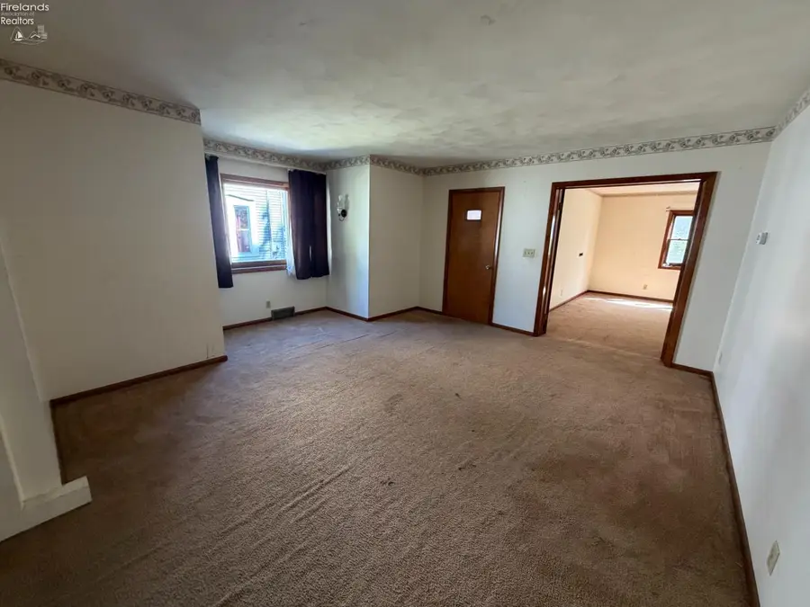 10 Walnut Street, Norwalk, OH 44857 - #2