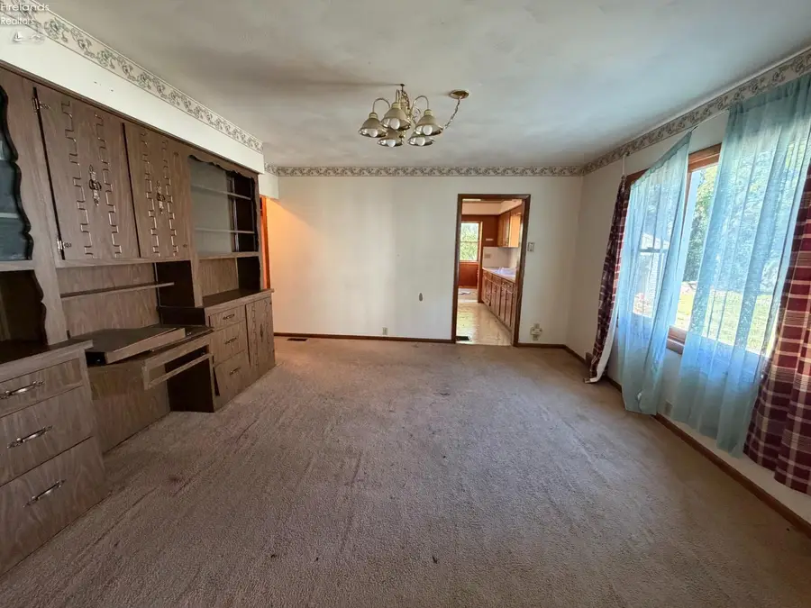 10 Walnut Street, Norwalk, OH 44857 - #3