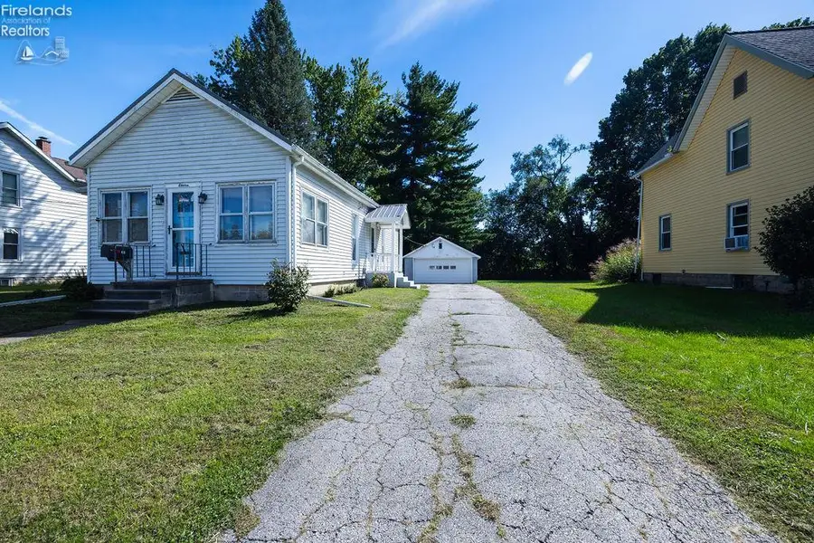 11 Jackson Street, Norwalk, OH 44857 - #2