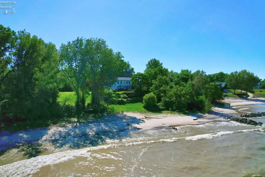 5007 Cleveland Road, Huron, OH 44839 - #3