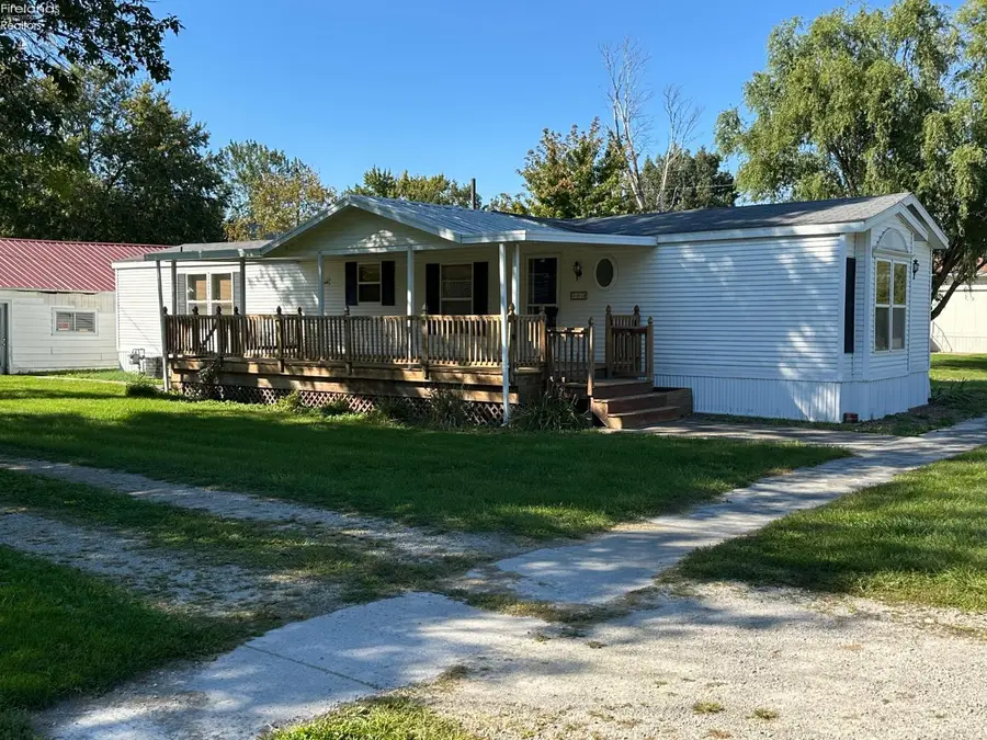 200 N Ontario Street, Lacarne, OH 43439 - #2