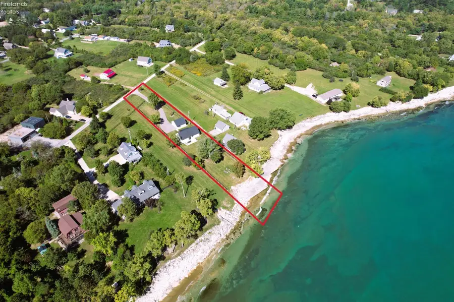 232 Mcgettigan Lane, Kelleys Island, OH 43438 - #3