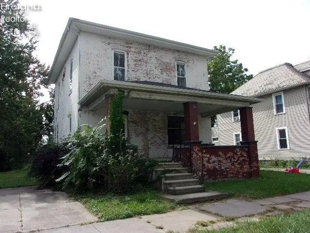 225 E South Street, Fostoria, OH 44830 - #1