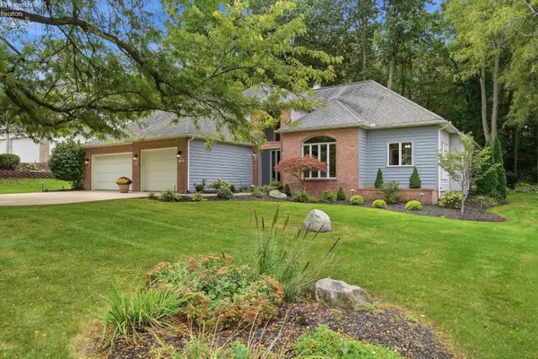 4165 E Laurel Ridge Drive, Port Clinton, OH 43452