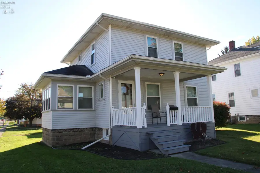801 Dale Avenue, Willard, OH 44890 - #3
