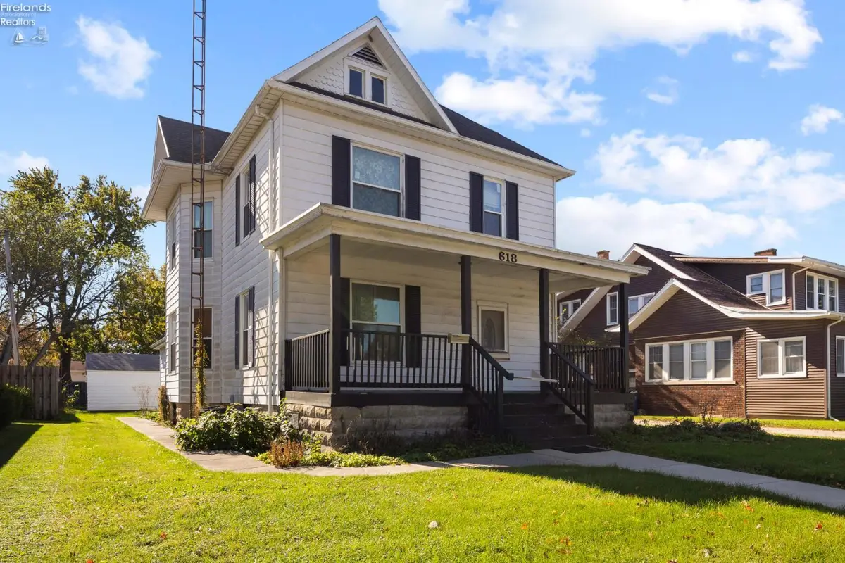 618 E Second Street, Port Clinton, OH 43452 - #1