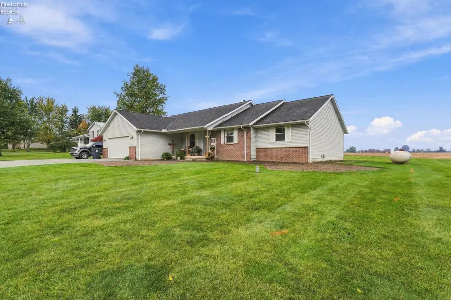 148 S County Road 17, Tiffin, OH 44883 - #2