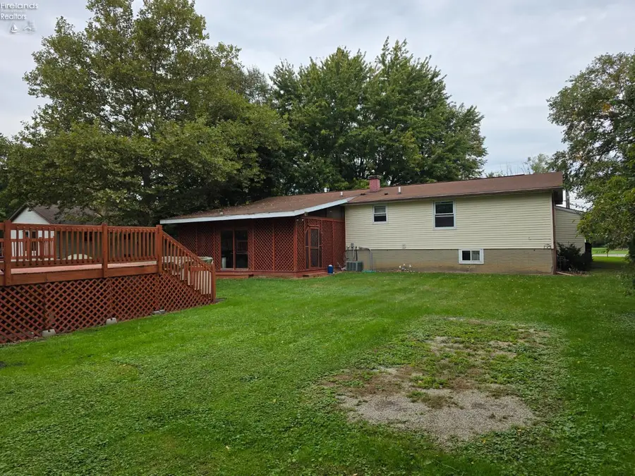 5616 Mccartney Road, Sandusky, OH 44870 - #2