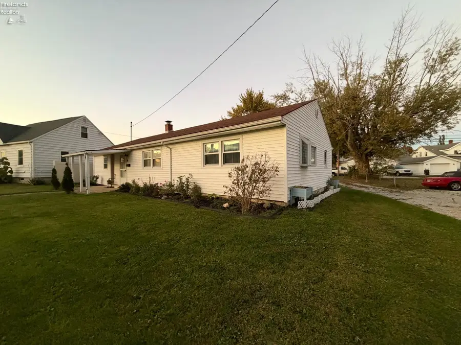 15 Fulton Court, Tiffin, OH 44883 - #3