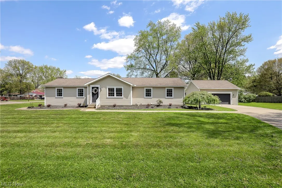 3944 Columbia Nw Avenue, Massillon, OH 44646 - Image #1