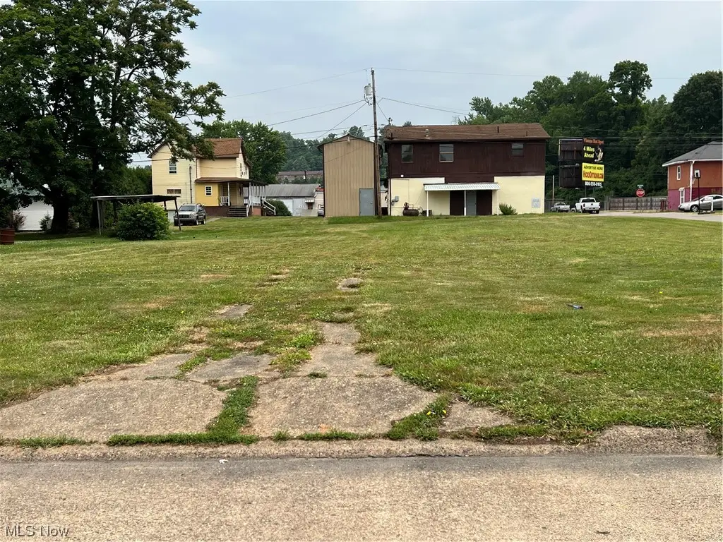 627 33rd Street, Parkersburg, WV 26101 - Image #1