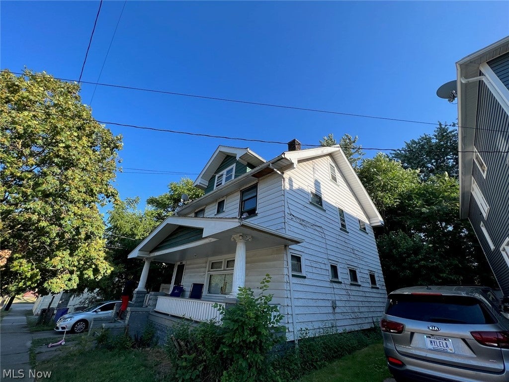 5806 Linton Avenue, Cleveland, OH 44105 - ERA