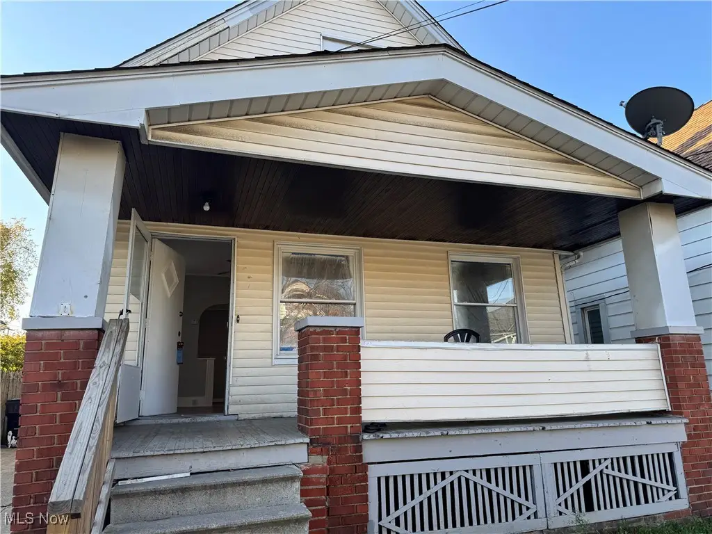 3707 Newark Avenue, Cleveland, OH 44109 - #1