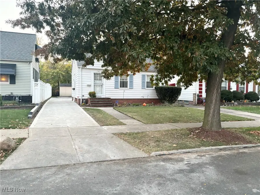 1566 E 195th Street, Euclid, OH 44117 - #2