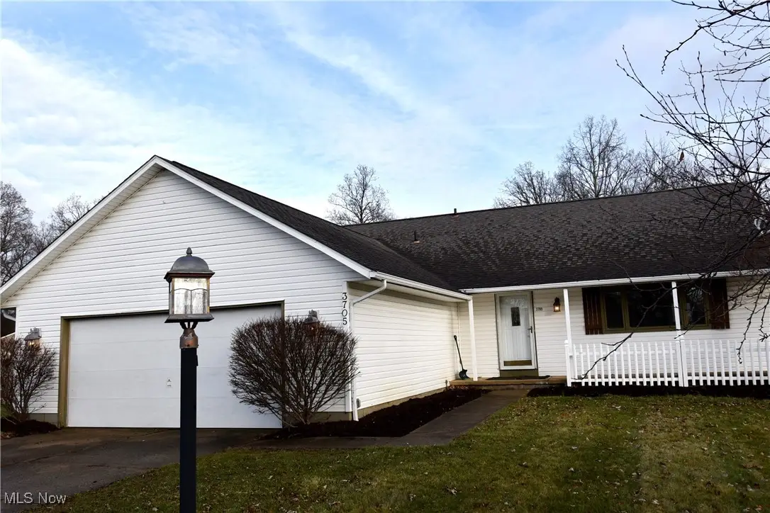 3705 Chelsea Drive, Brunswick, OH 44212 - #1