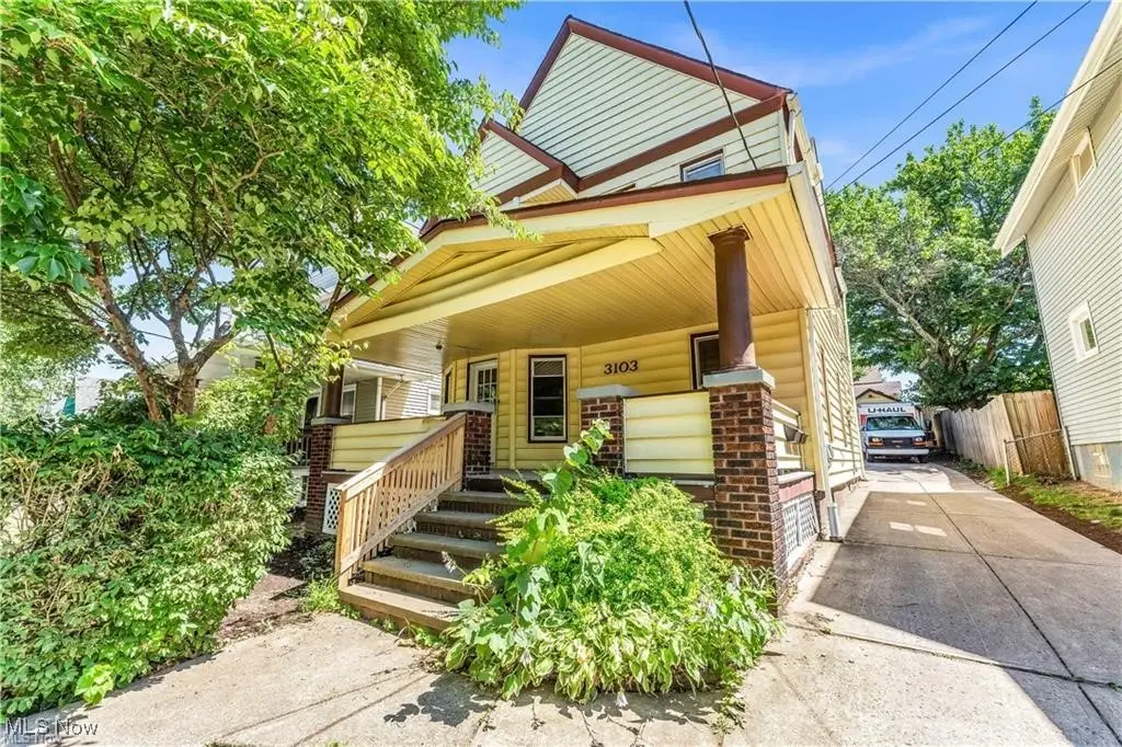3103 Ruby Avenue, Cleveland, OH 44109 - Image #1