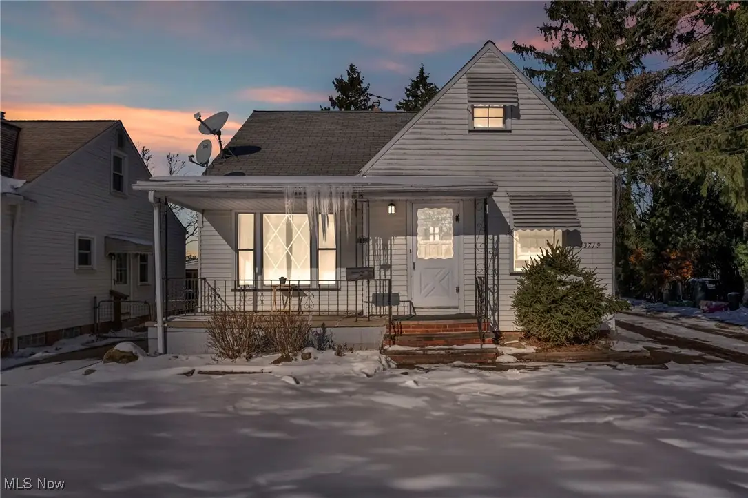 13719 Wolf Avenue, Garfield Heights, OH 44125 - Image #1