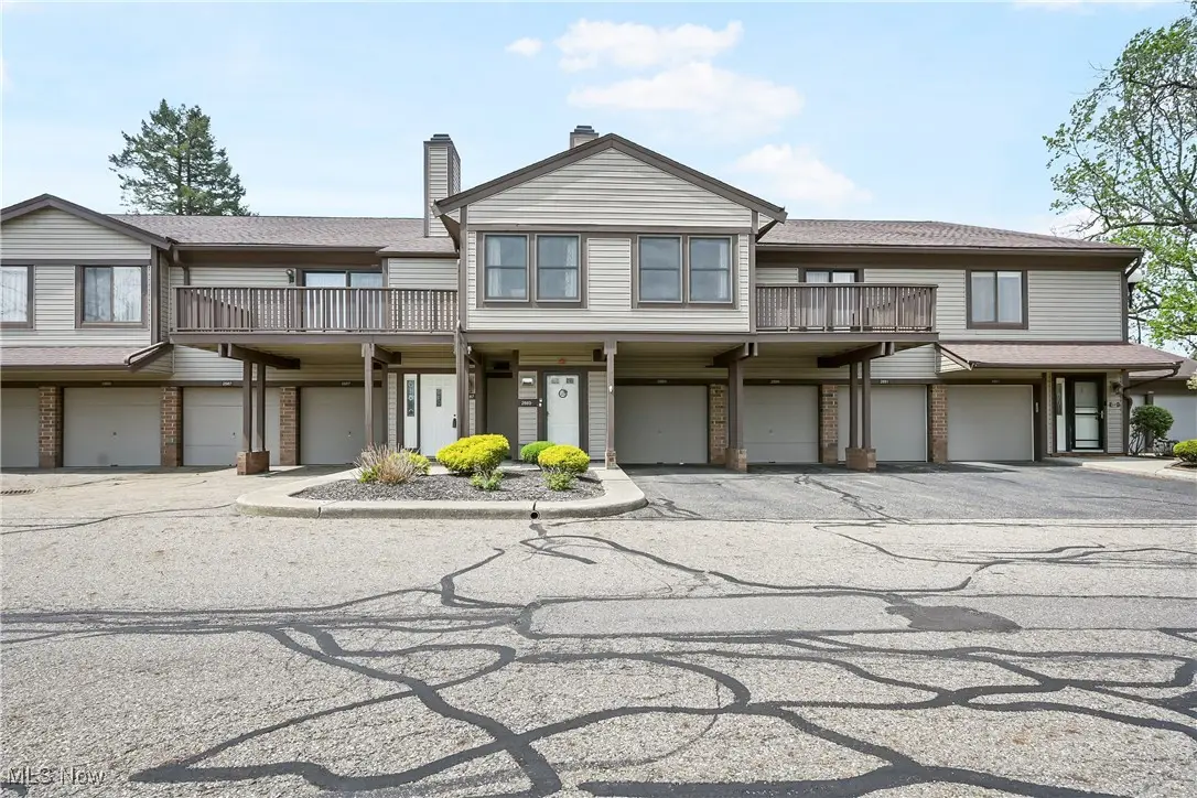 2889 Charing Cross Nw Road, Canton, OH 44708 - #1