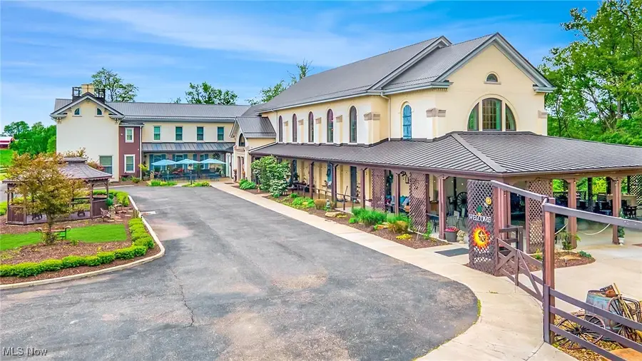 195 W Main Street, Smithfield, OH 43948 - Image #2