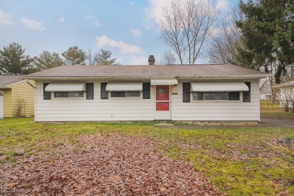 13187 Richards Drive, Strongsville, OH 44149 - Image #1