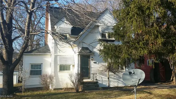 9126 Snow Road, Parma, OH 44130