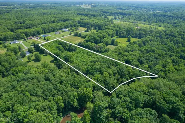 Mcconnell East, Southington, OH 44470