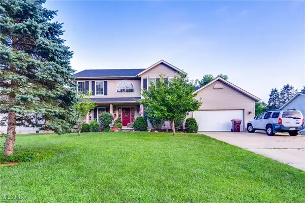 11912 Packets Nw Street, Canal Fulton, OH 44614