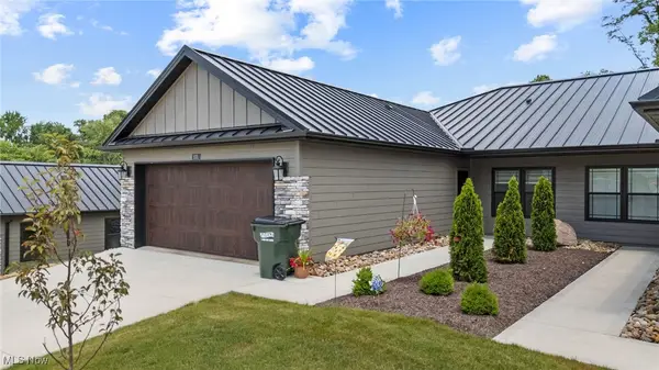 1031 Sycamore Lane, Millersburg, OH 44654