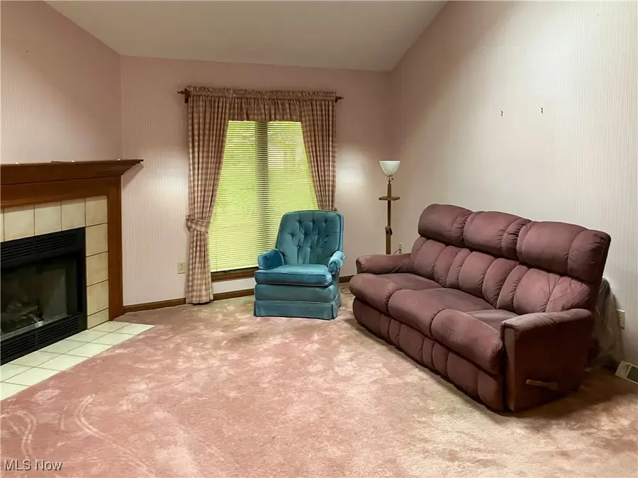 130 Topaz Trail, Cortland, OH 44410 - Image #2