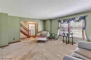 1030 Guadalupe Drive, Parma, OH 44134 - Image #2