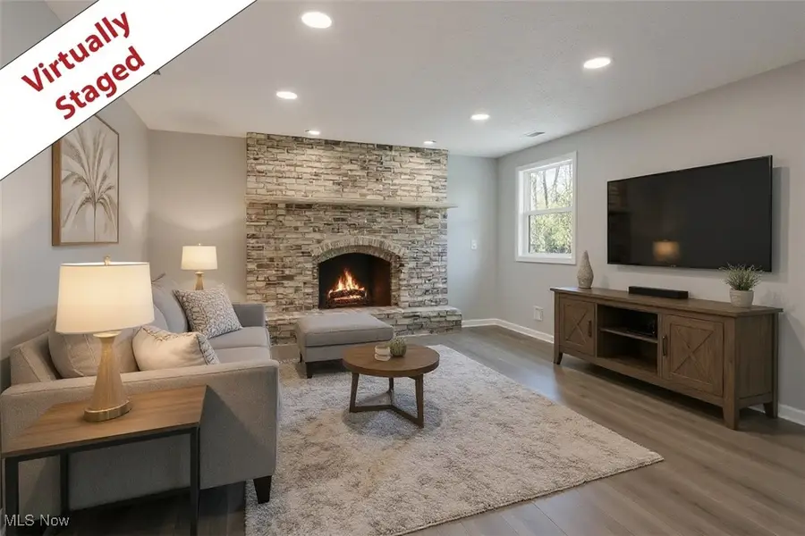 3740 Wilson Sharpsville Road, Cortland, OH 44410 - Image #3