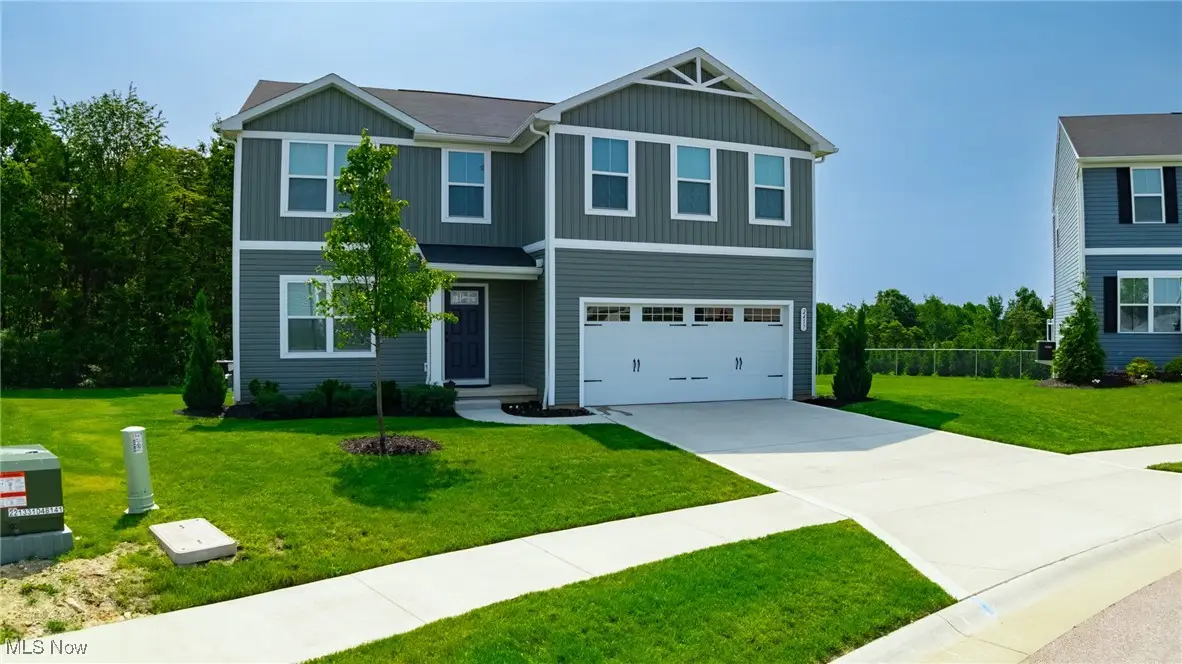 2457 Bishop Oval, Barberton, OH 44203 - Image #1