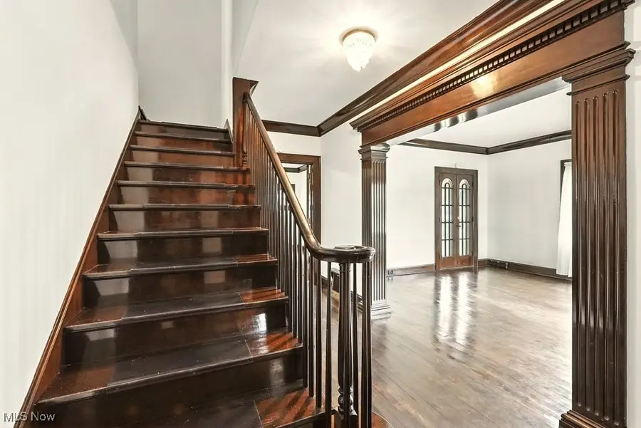 348 N Broadway Street, New Philadelphia, OH 44663 - Image #2