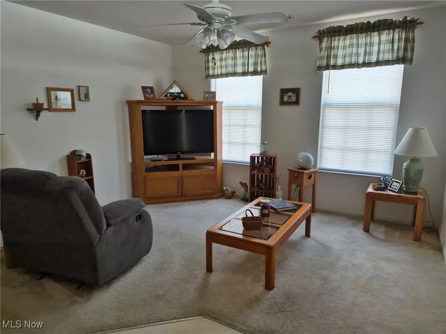 400 Oxford Oak Drive, Blacklick, OH 43004 - Image #3