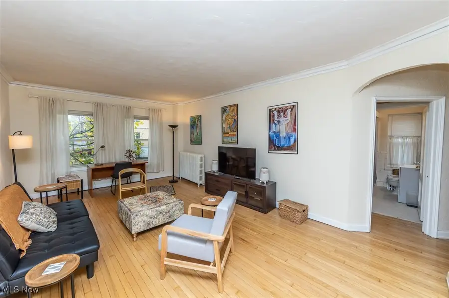 2330 Euclid Heights Boulevard #105, Cleveland Heights, OH 44106 - Image #3