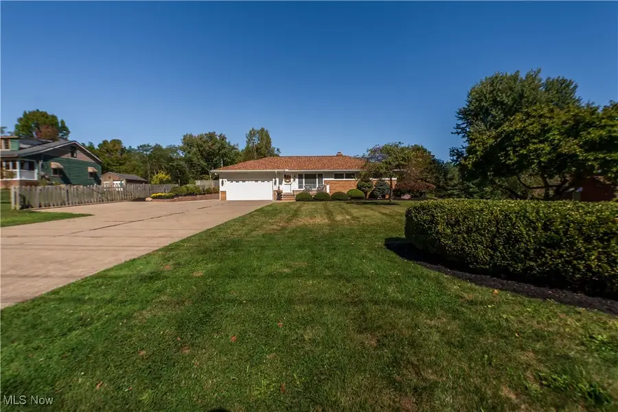 1435 Oakes Road, Broadview Heights, OH 44147 - Image #2