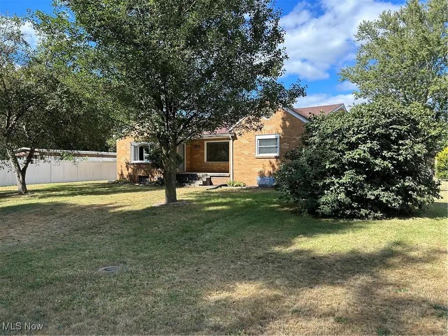 11276 East Avenue, Sandyville, OH 44671 - Image #2