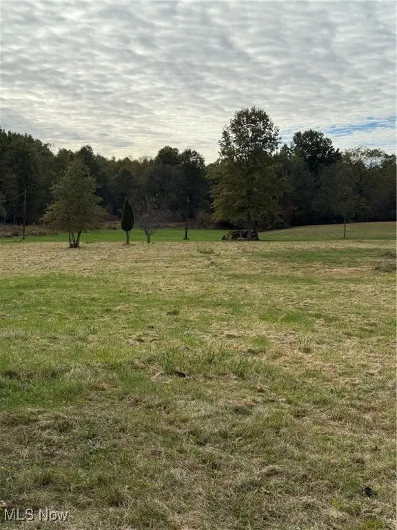 1657 Ridge Road, Vienna, OH 44473 - Image #1